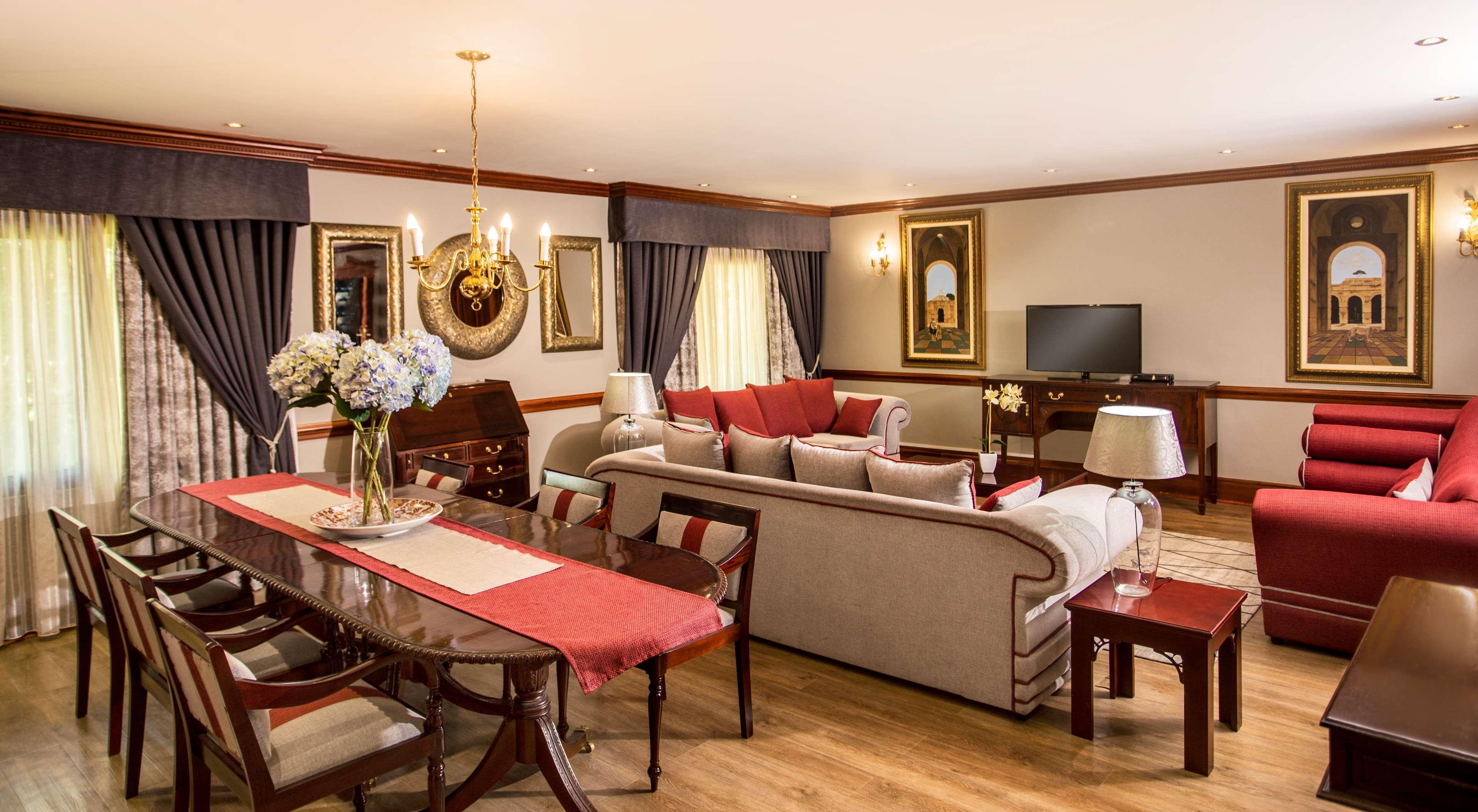 Avani Gaborone Resort & Casino Extérieur photo