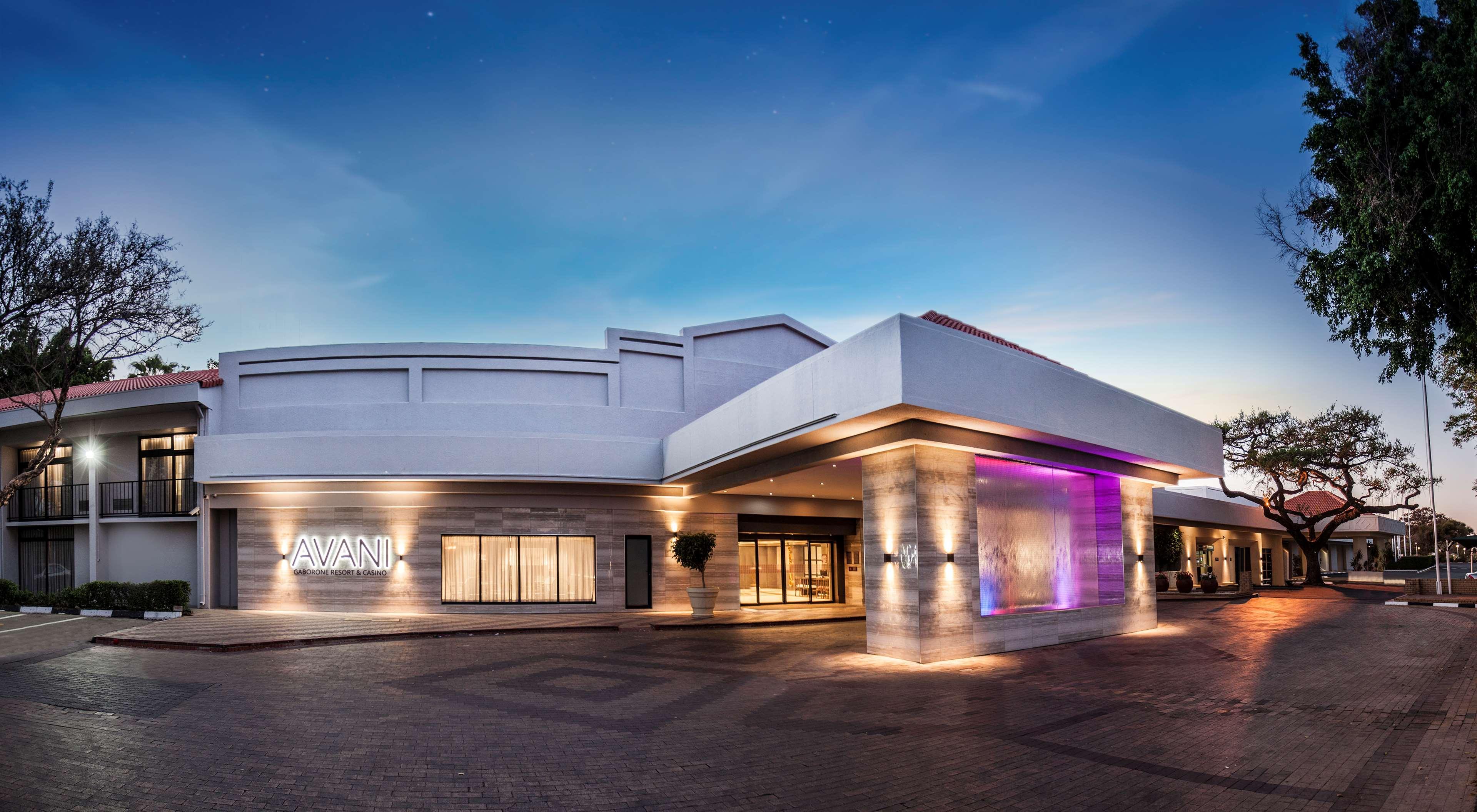Avani Gaborone Resort & Casino Extérieur photo