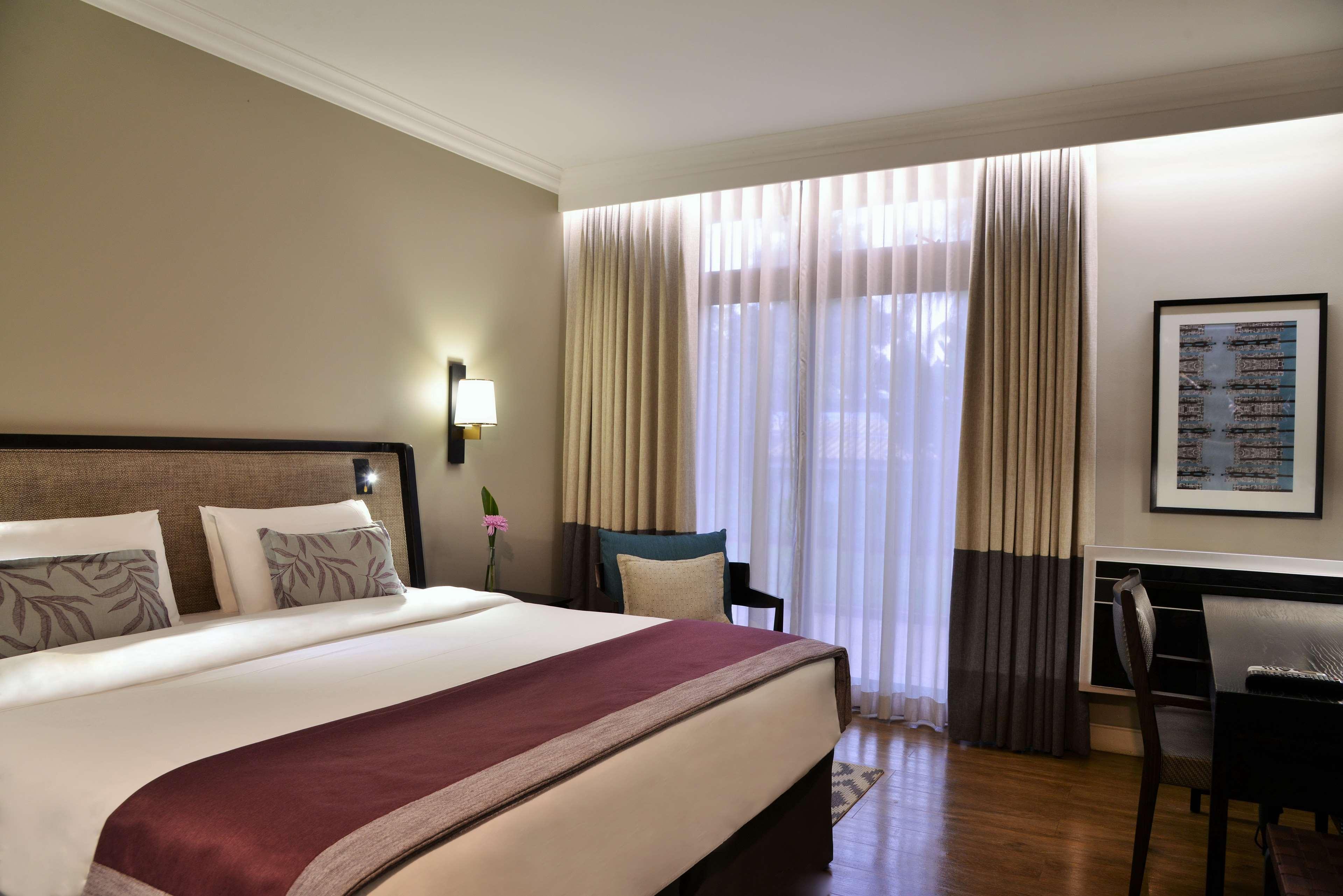 Avani Gaborone Resort & Casino Extérieur photo