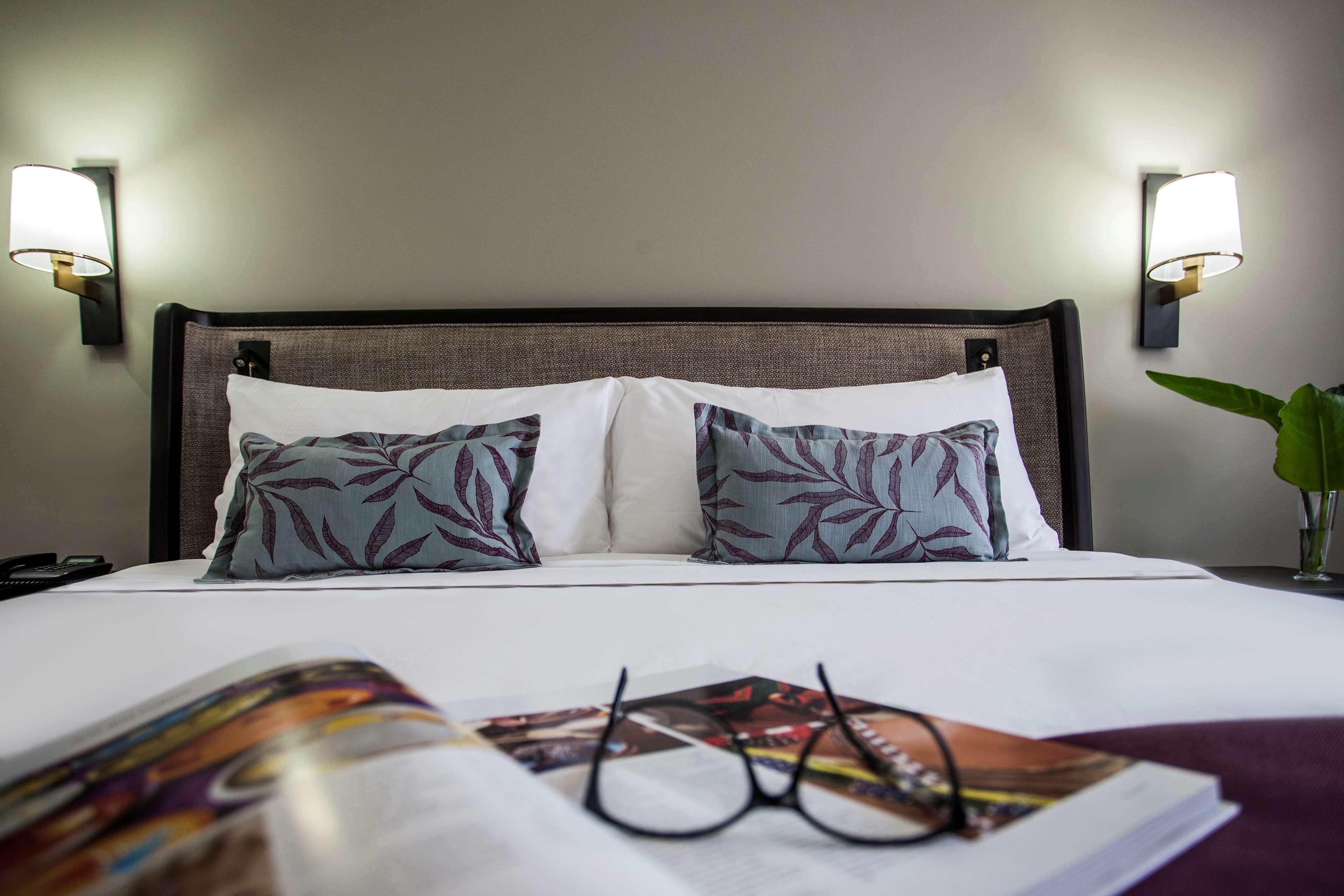 Avani Gaborone Resort & Casino Extérieur photo
