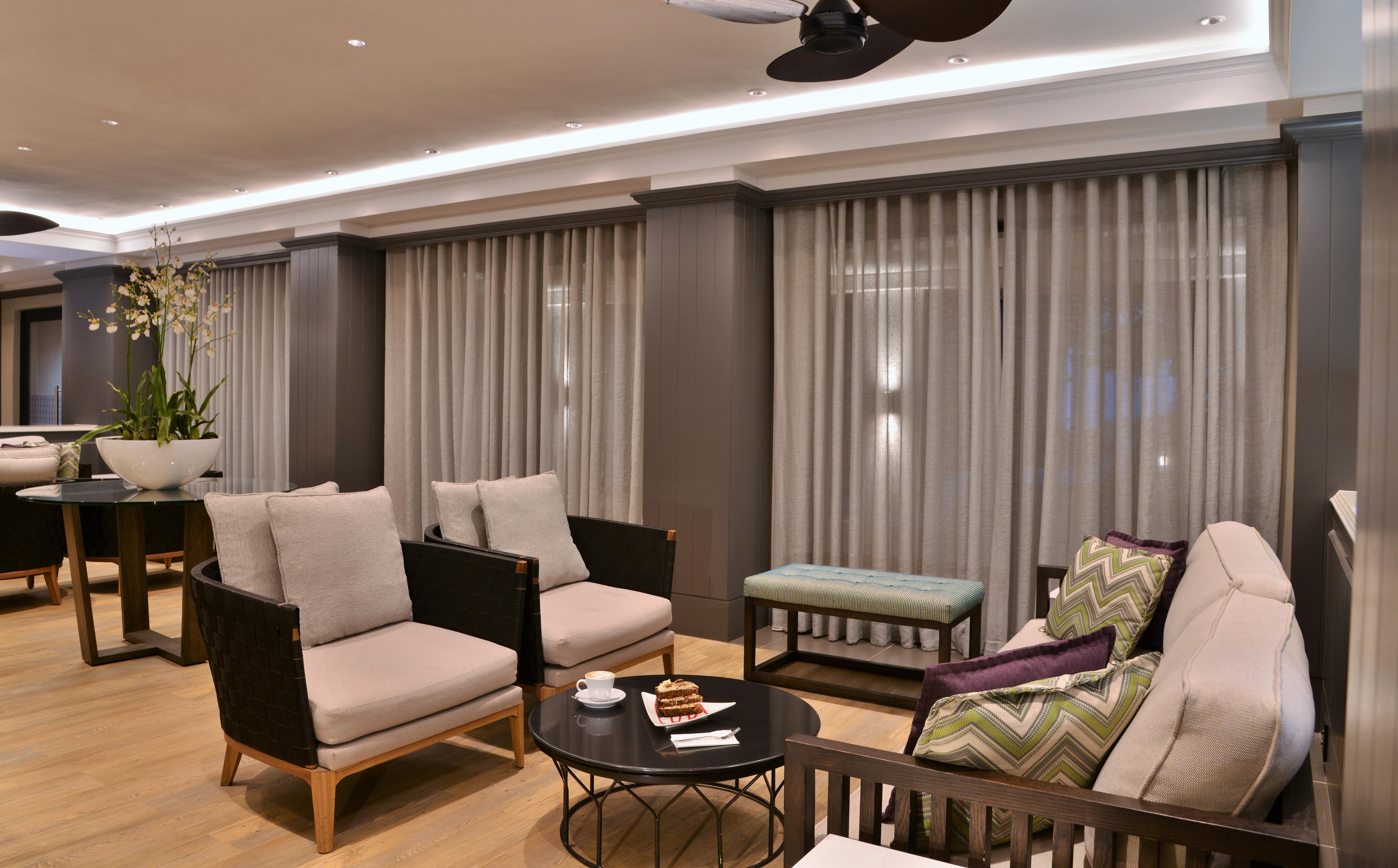 Avani Gaborone Resort & Casino Extérieur photo